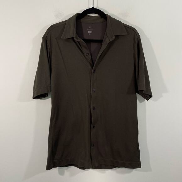Uniqlo X Tomas Maier Men's Dark Green Airsim Button Up Short Sleeve Shirt Size M - Picture 1 of 8